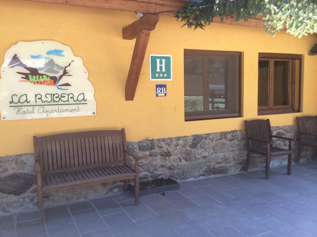 Hotel La Ribera Ribera de Cardós Buitenkant foto
