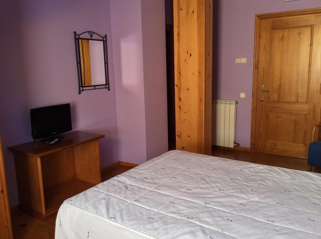 Hotel La Ribera Ribera de Cardós Kamer foto